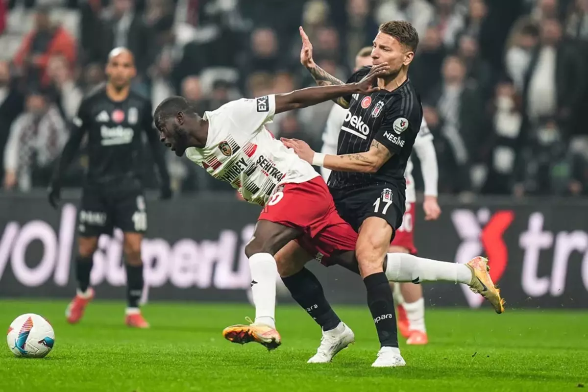 Beşiktaş, Gaziantep FK'ya 2-1 mağlup olarak yenilmezlik serisini kaybetti