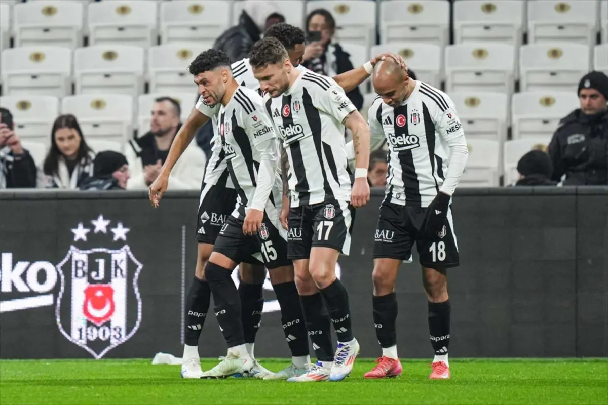 Beşiktaş, Kayserispor'u 2-0 Mağlup Ederek Yenilmezlik Serisini 9 Maça Çıkardı