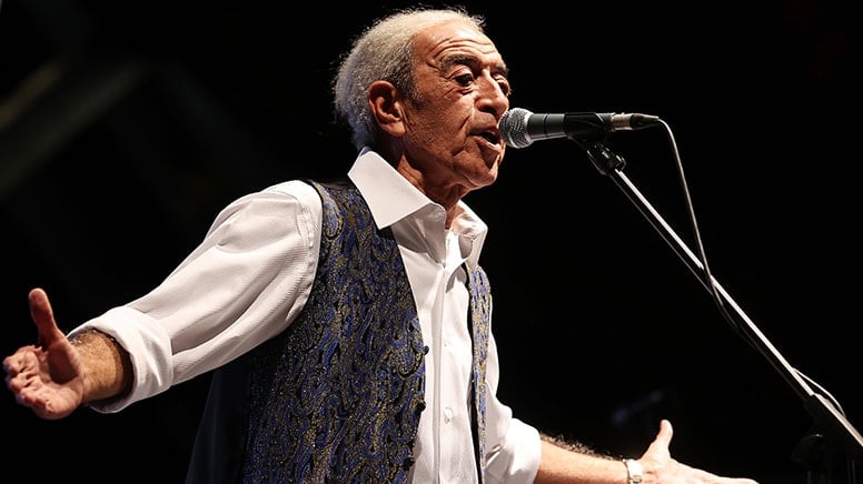 Edip Akbayram: Müzik Yolculuğu ve Hayatı