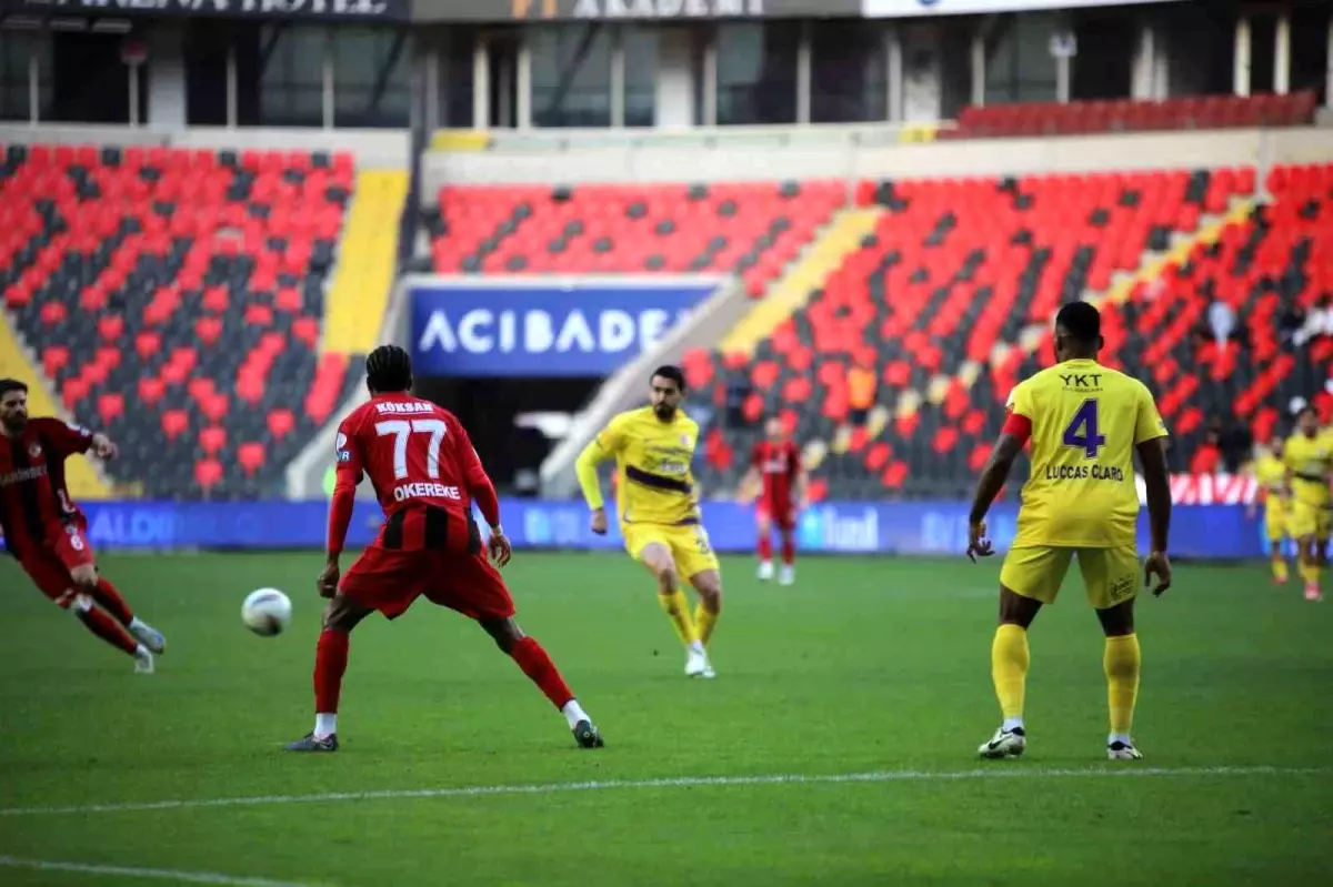 Gaziantep FK, Eyüpspor'u 3-1 Yenerek Üç Puan Aldı