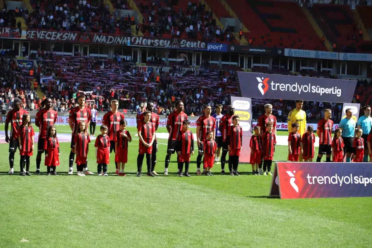 Gaziantep FK ve Kayserispor Arasında Golsüz Eşitlik