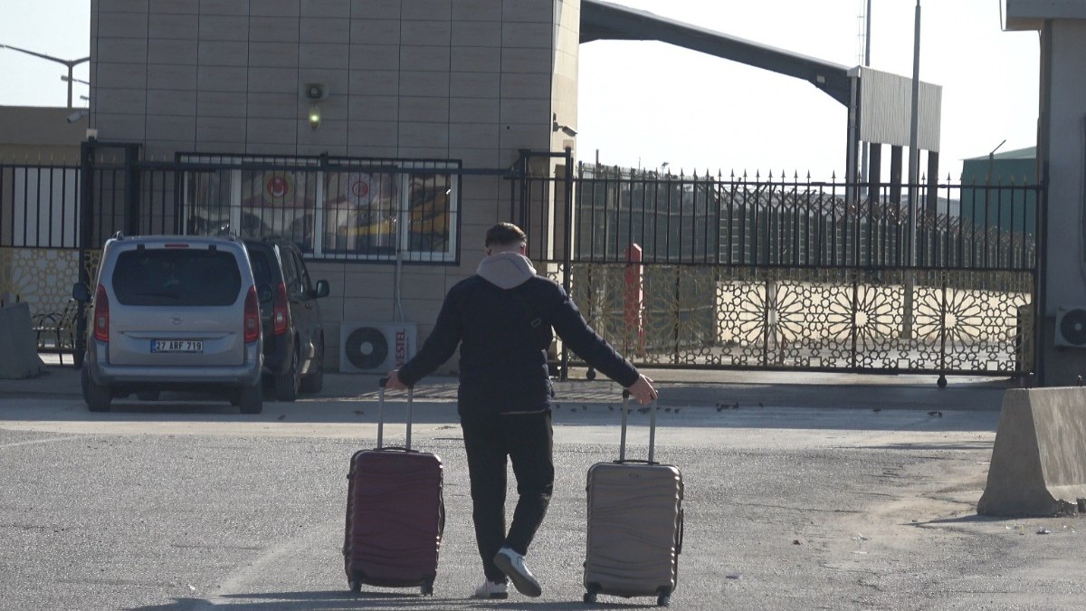 Kilis'te Suriyelilerin Ülkelerine Dönüşü Devam Ediyor