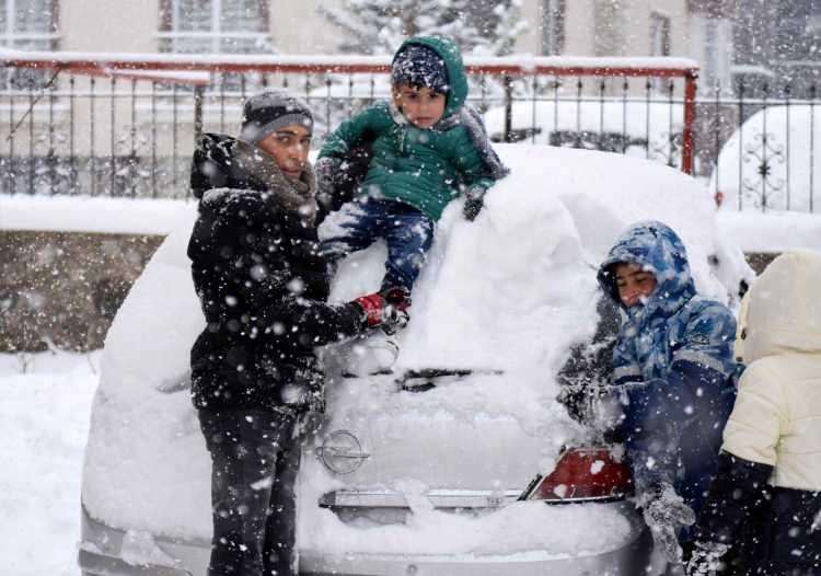 Meteoroloji'den Sağanak ve Kar Yağışı Uyarısı