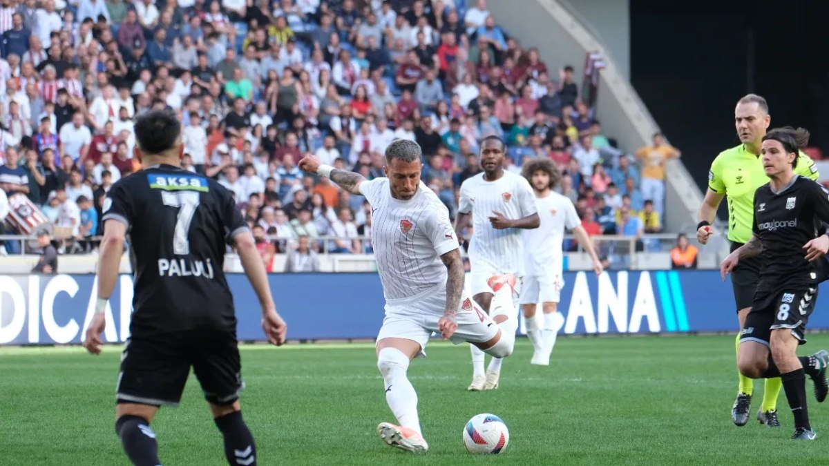 Süper Lig'de Düşme Hattındaki Takımların Mücadelesi