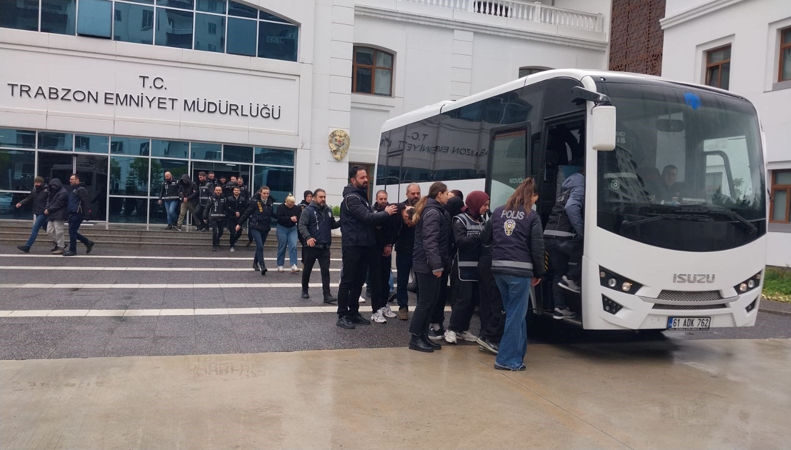9 Milyarlık Yasa Dışı Bahis Operasyonu: 82 Gözaltı