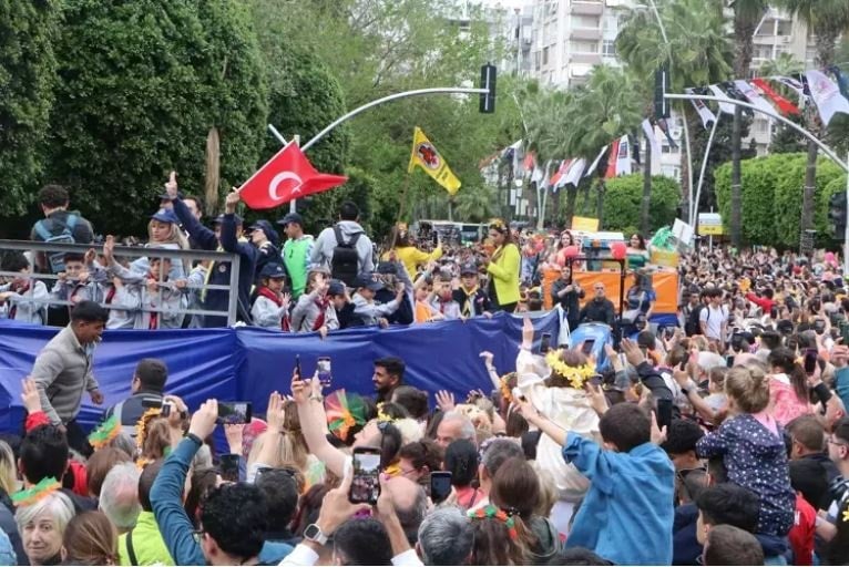 Adana Portakal Çiçeği Karnavalı Coşkusu