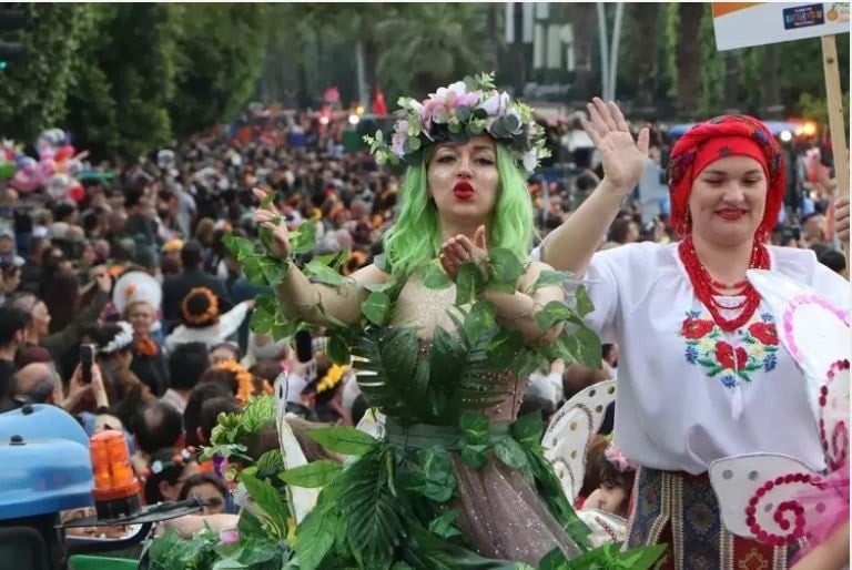 Adana Portakal Çiçeği Karnavalı Coşkusu