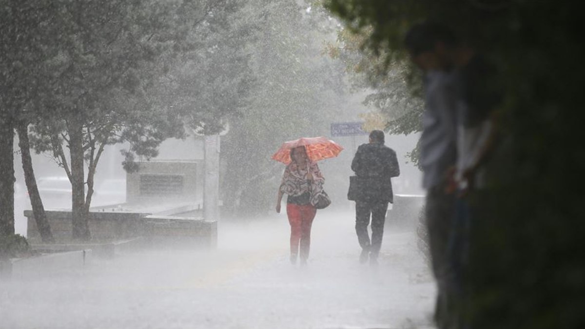 AFAD'dan 2 İle Turuncu, 29 İle Sarı Uyarı: Sağanak Bekleniyor