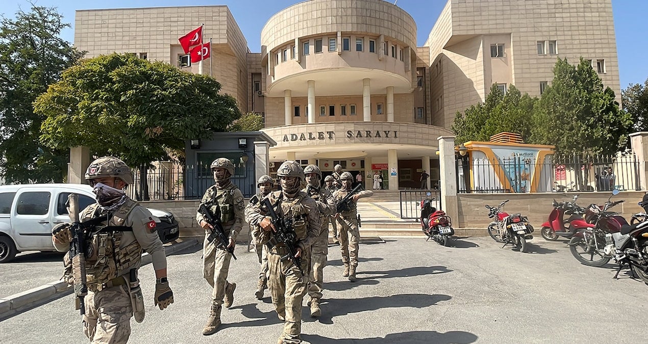 Askere gitmek istemeyenlere sahte rapor verdiler: 3 ilde 30 gözaltı