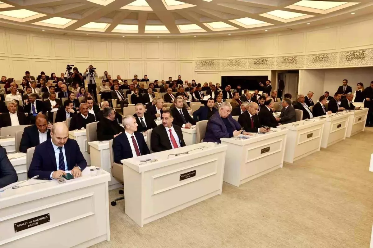 Gaziantep Büyükşehir Belediyesi'nde Encümen ve Komisyon Üyeleri Seçildi