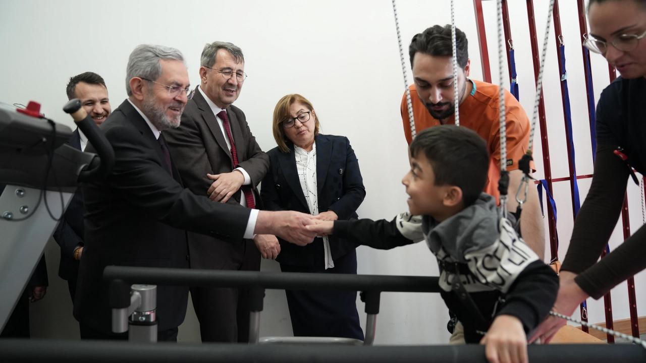 Gaziantep Büyükşehir yoğun çalışmasını bu hafta da sürdürdü