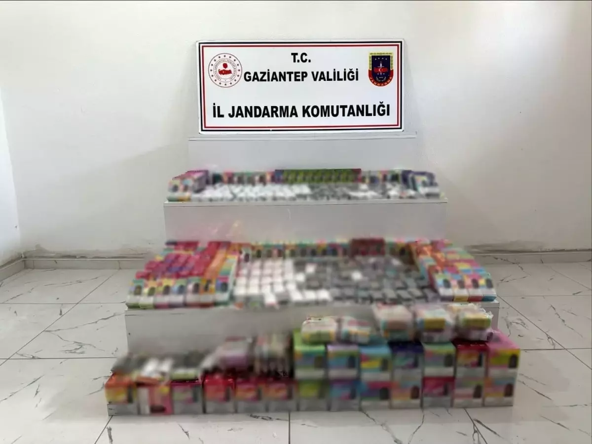 Gaziantep'te 2 Milyon TL'lik Kaçak Elektronik Sigara Ele Geçirildi