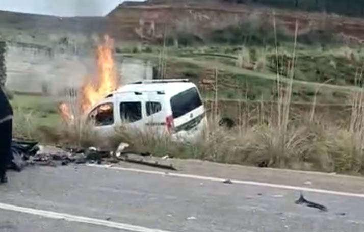 Gaziantep'te Trafik Kazası: 2 Ölü, 2 Yaralı