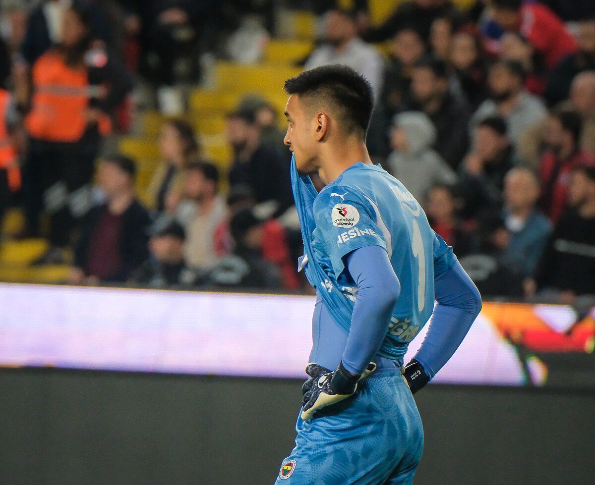 İrfan Can Eğribayat'tan Badou N'Diaye'ye olay sözler!