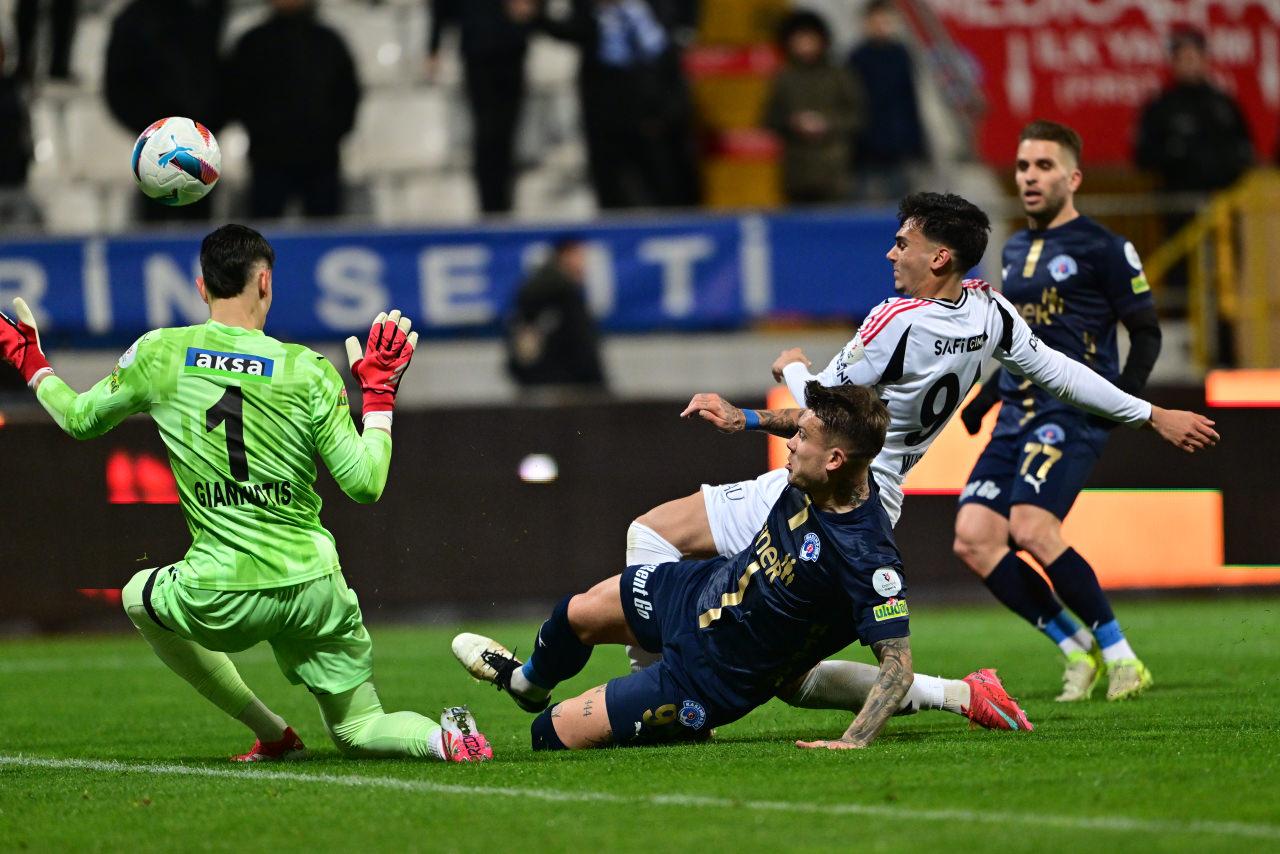 Süper Lig 30. Hafta Sonuçları ve Puan Durumu