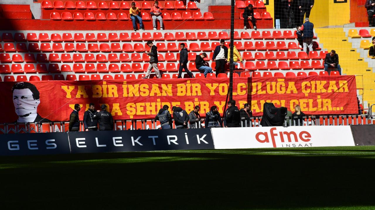 Süper Lig'de Küme Hattı Mücadelesi: Kayserispor ve Hatayspor Maçları
