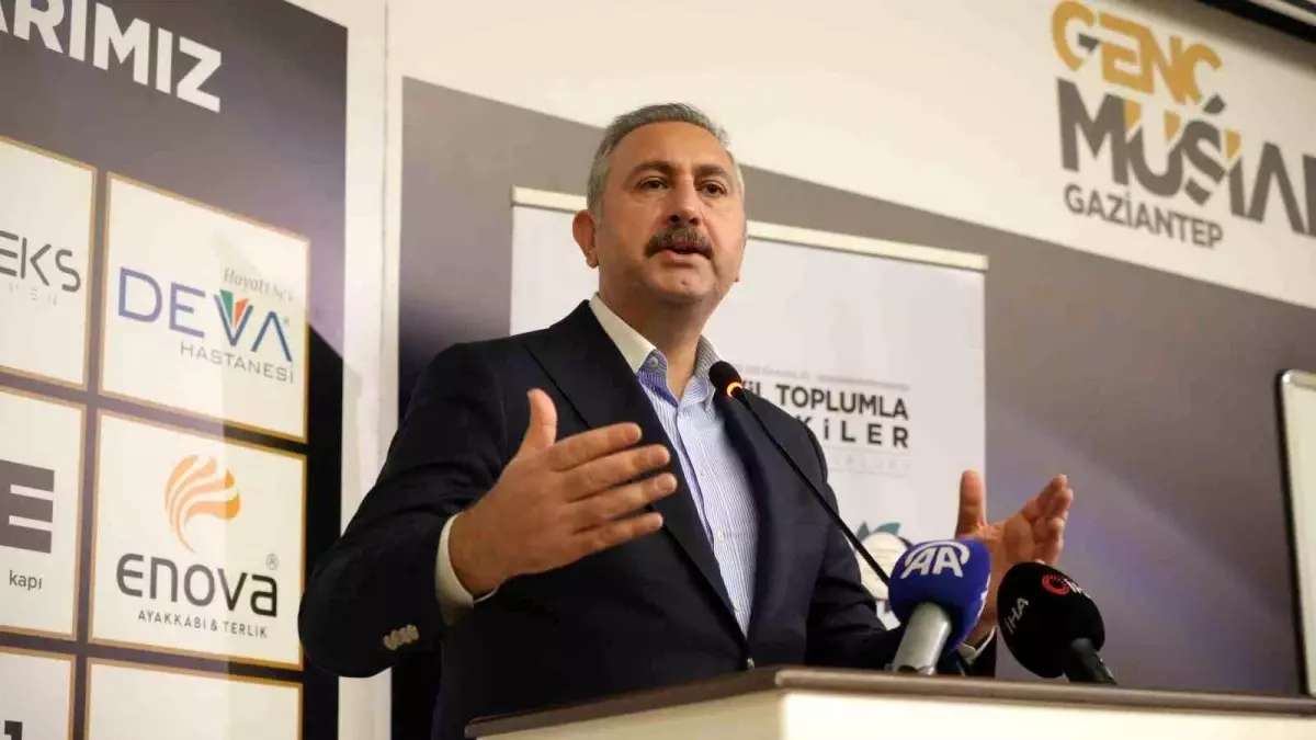 Türkiye'nin Sivil Anayasa Yolculuğu Projesi Gaziantep'te Toplandı