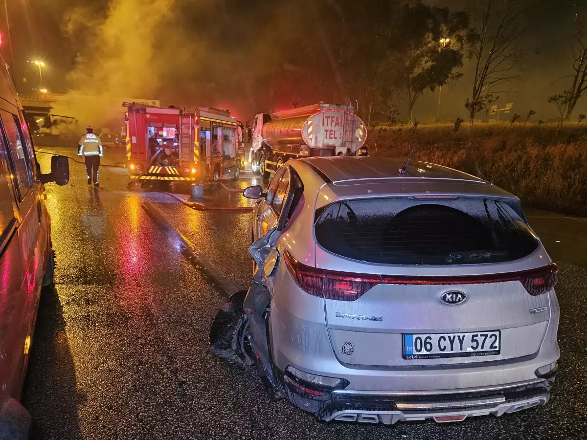 Adana'da Zincirleme Kaza: 2 Yaralı