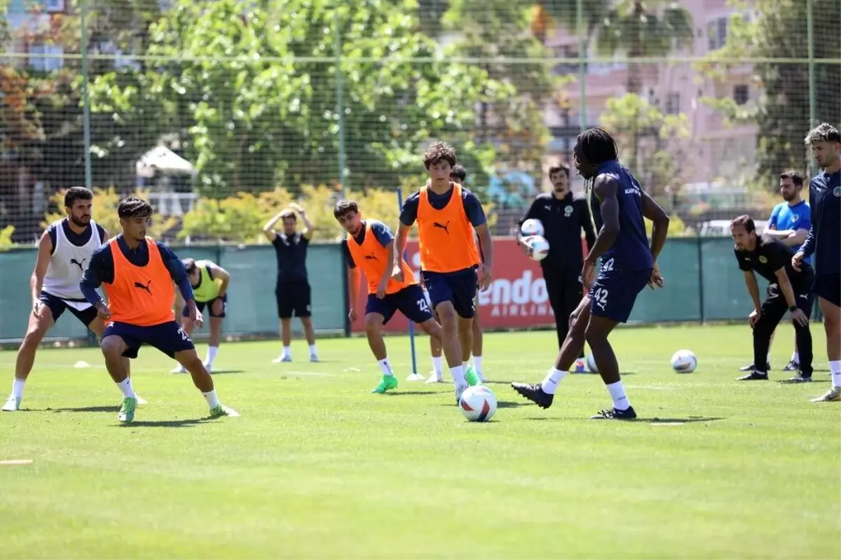 Maç Hazırlıklarına Başlandı