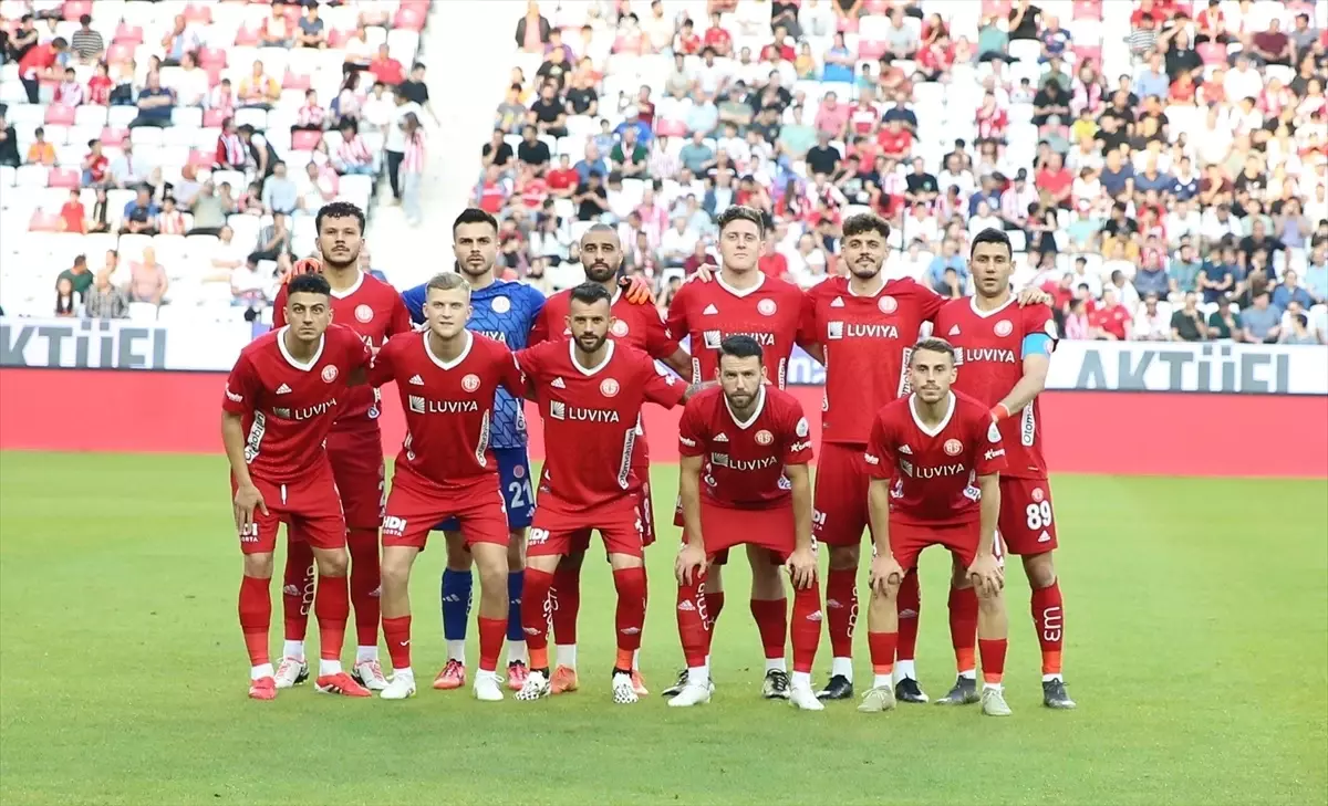 Antalyaspor ve Gaziantep FK Golsüz Berabere Kaldı