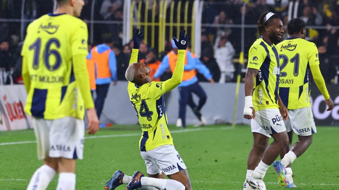 Başakşehir - Fenerbahçe Maç Analizi ve Muhtemel 11'ler