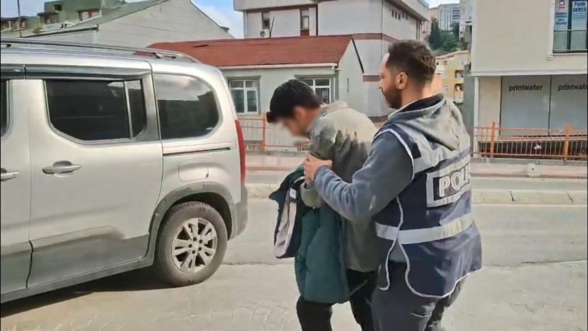 Bursa merkezli 5 ilde kendilerini avukat olarak tanıtan dolandırıcılara operasyon