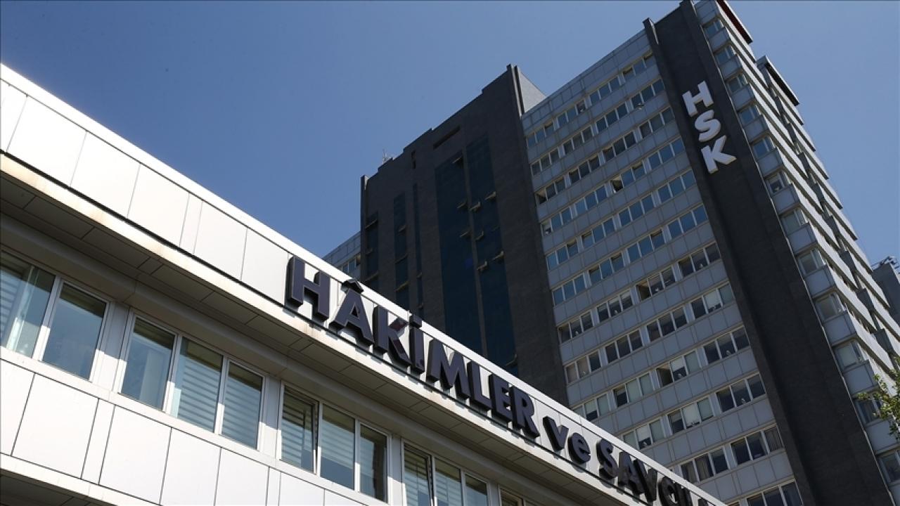 Cumhurbaşkanı Erdoğan, HSK'ya 4 yeni üye atadı