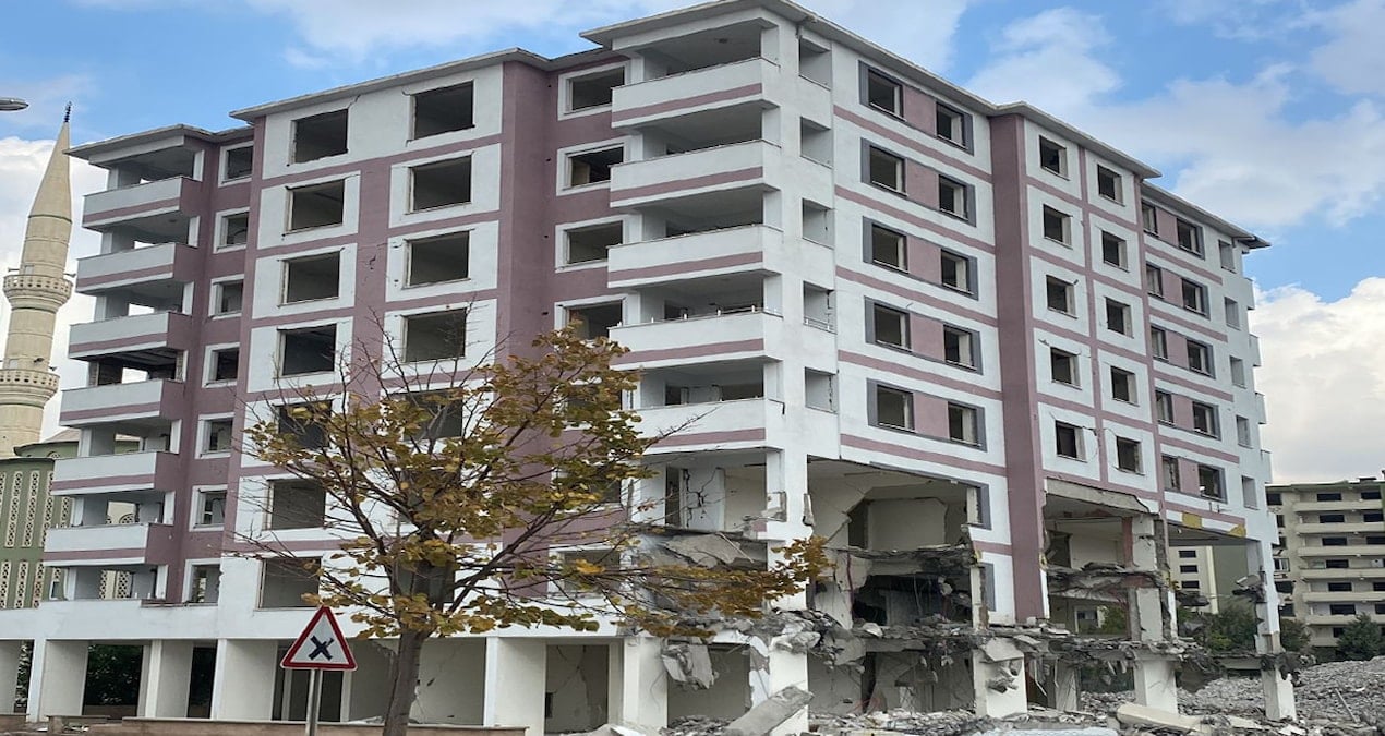 Depremzedelere, hakkını aradın cezası