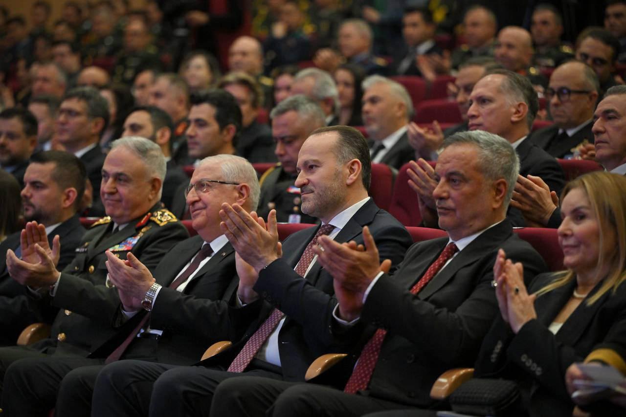 GÜÇLÜ KADRO, YÜKSEK PRODÜKSİYON