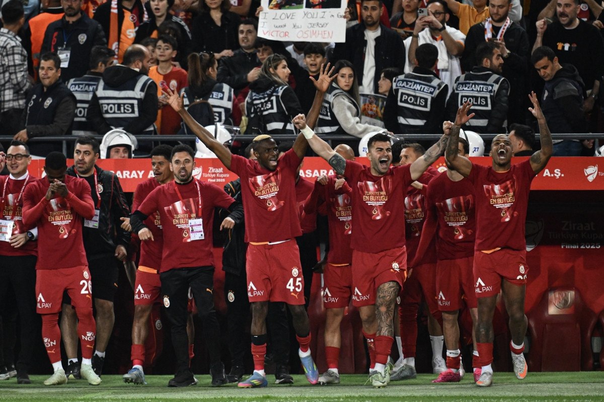 Galatasaray, 5 sezon sonra Türkiye Kupası'nı kaldırdı