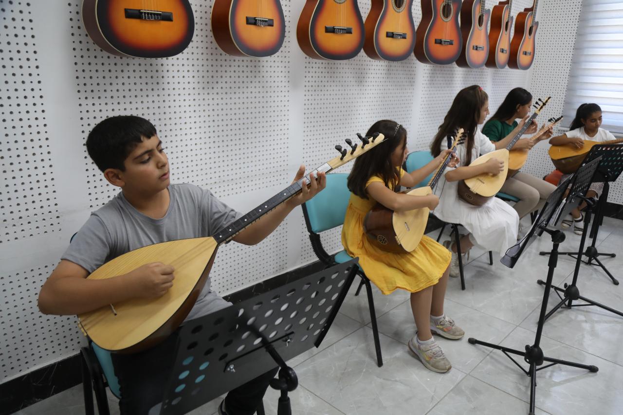 SPOR MERKEZLERİ DE YAZ OKULLARI KAPSAMINDA FAALİYETLERİNİ SÜRDÜRECEK