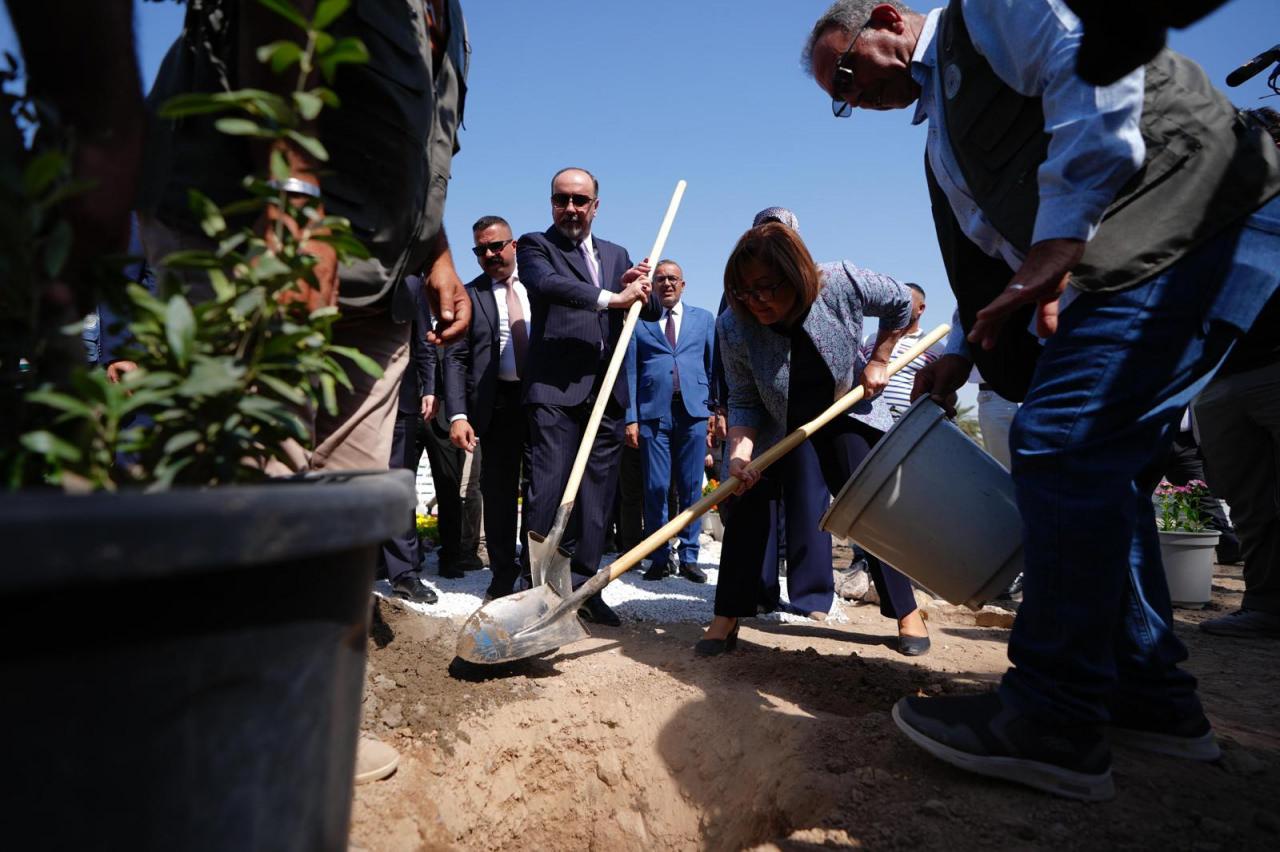 ŞAHİN: BAĞDAT VE GAZİANTEP KARDEŞLİĞİ ÇOCUKLARIN ÖLMEDİĞİ VE ÖLDÜRÜLMEDİĞİ BİR DÜNYA İÇİN DAHA DA GÜÇLENMEK ZORUNDA