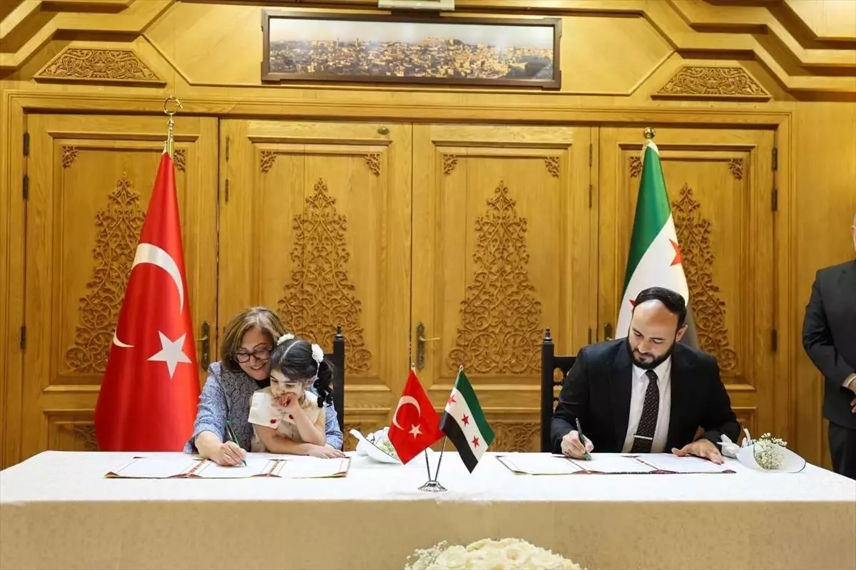 Gaziantep ve Halep Kardeş Şehir Protokolü İmzaladı