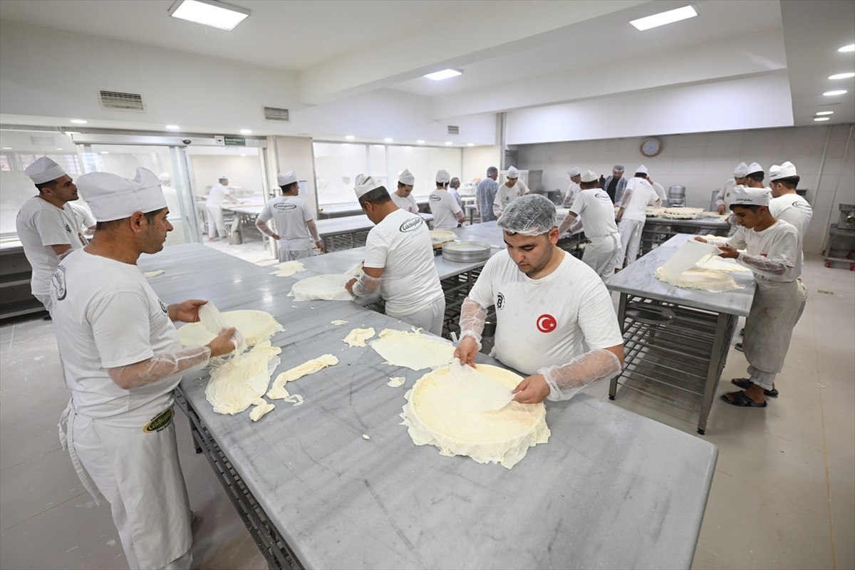Gaziantepli baklavacılarda Kurban Bayramı telaşı başladı