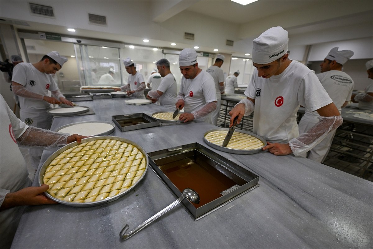 Gaziantepli baklavacılarda Kurban Bayramı telaşı başladı