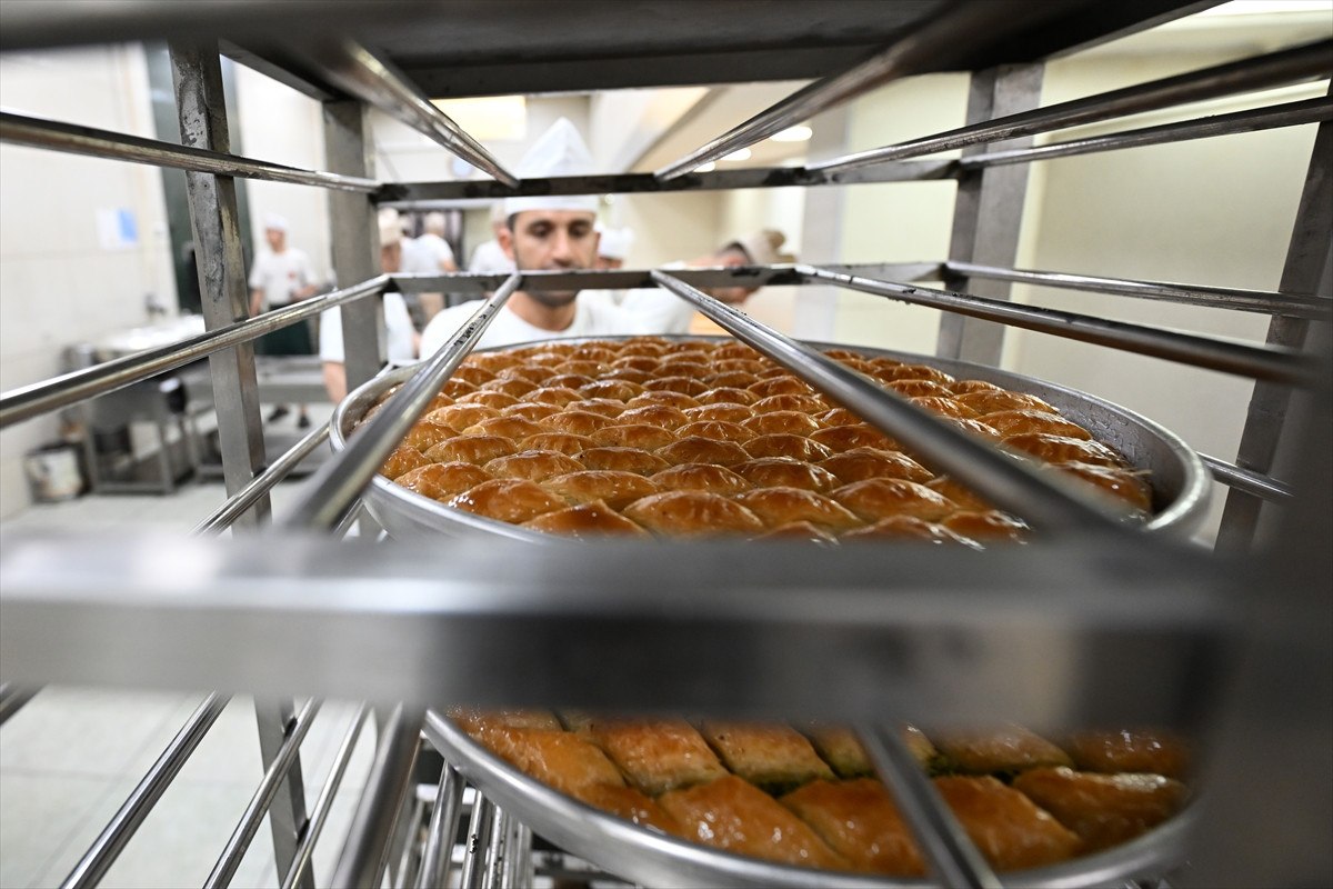 Gaziantepli baklavacılarda Kurban Bayramı telaşı başladı