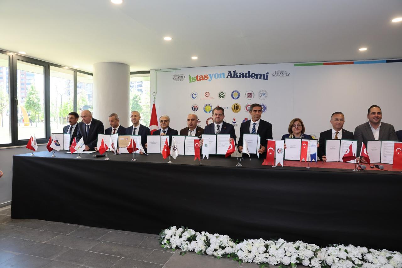 Uluslararası Ağ ve Dijital Dönüşüm