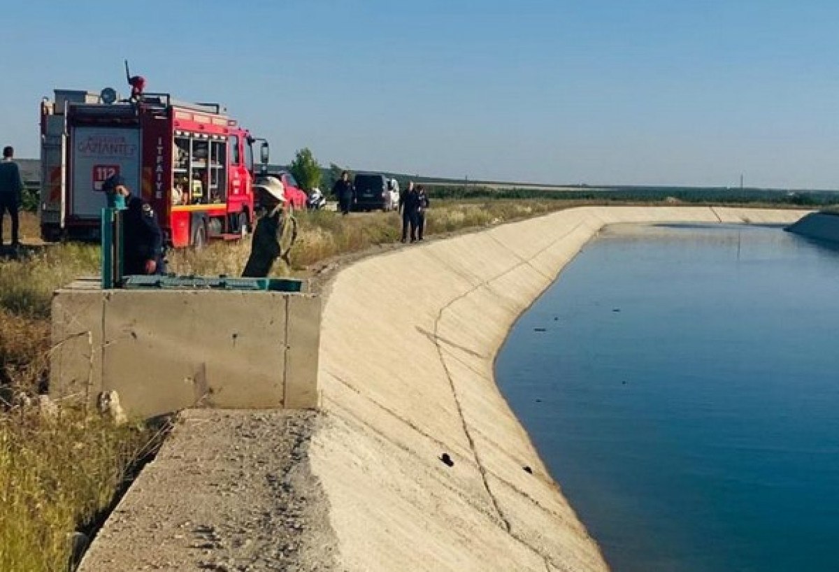 Gaziantep'te sulama kanalına düşen çocuğu annesi kurtardı