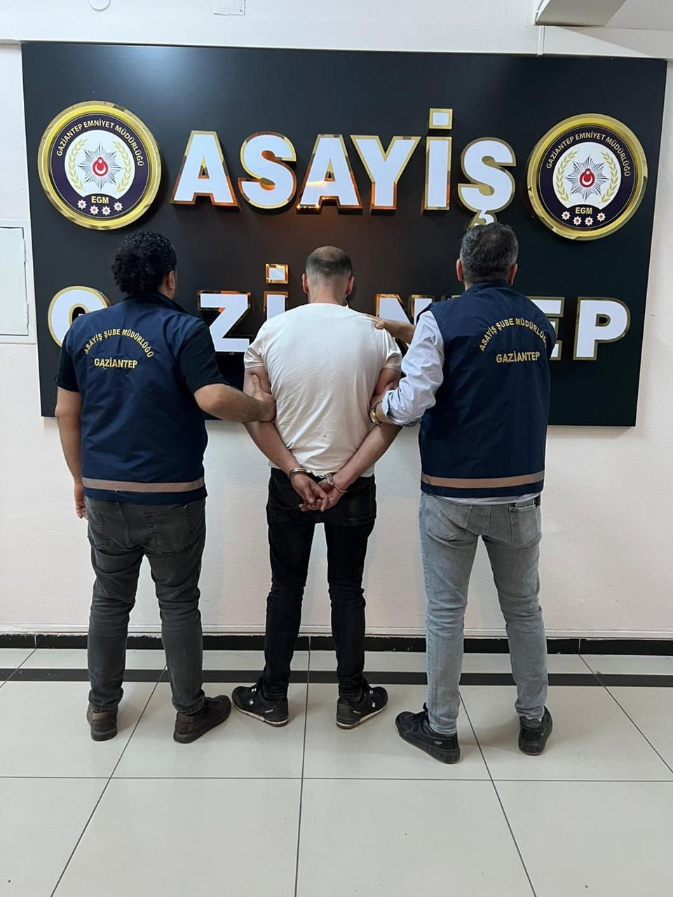 Gaziantep'te takside dehşet! Saldırgan suç aleti ile birlikte yakalandı