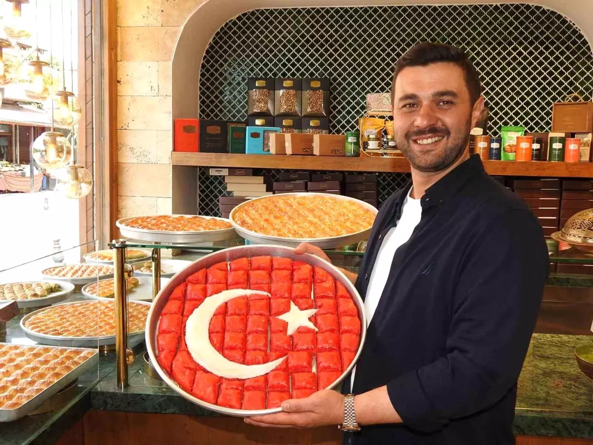 Gaziantep'te Ziraat Türkiye Kupası Finali Esnafı Sevinç İçinde