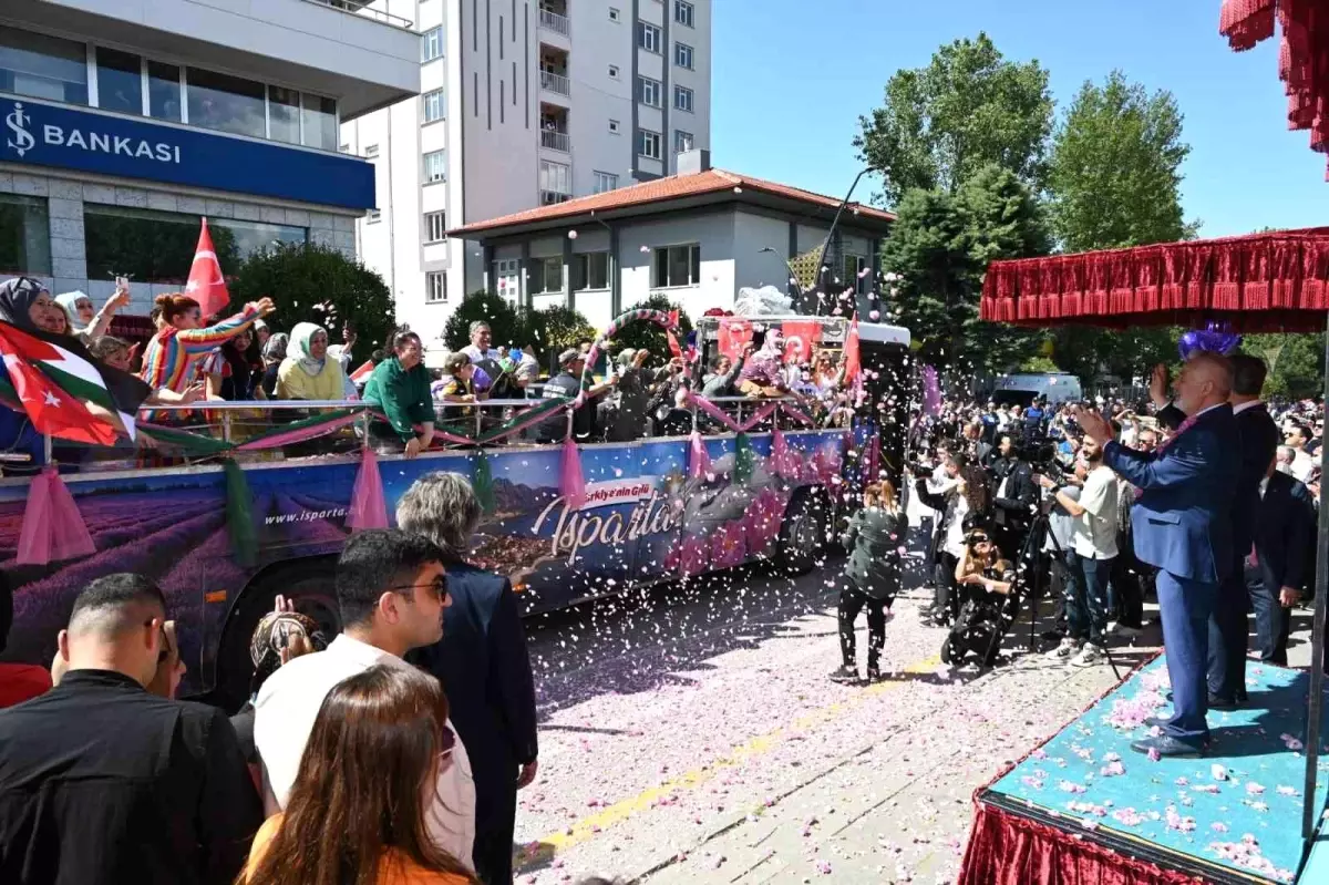 İsparta Uluslararası Gül Festivali Başlıyor