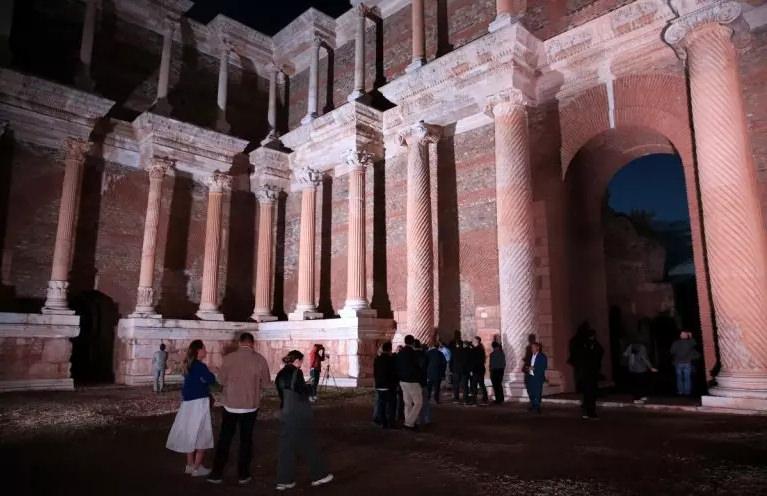 Sardes Antik Kenti gece müzeciliğine kavuşuyor!