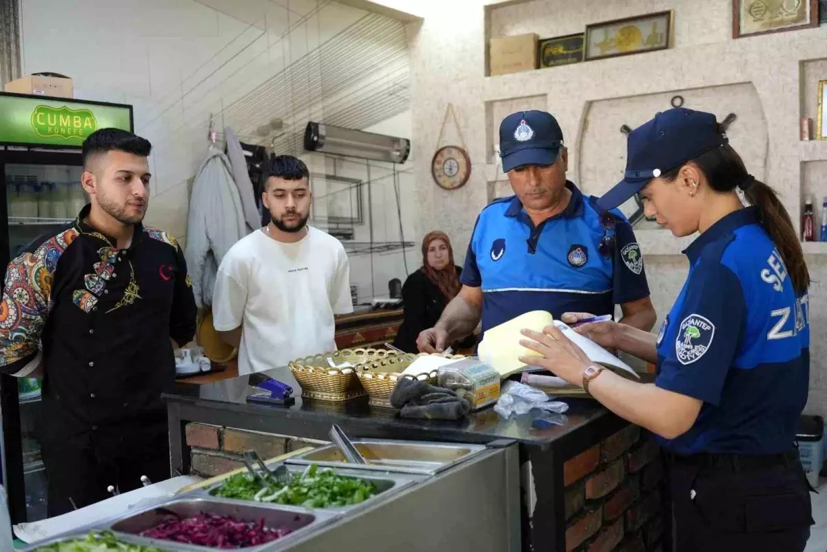 Şehitkamil Zabıta Ekiplerinden Tavuk Denetimi