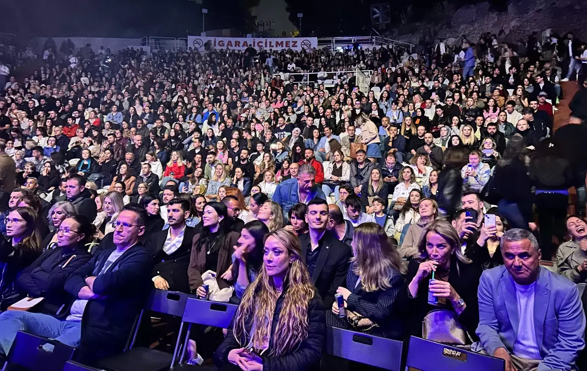 Sıla Antalya'da Coştu