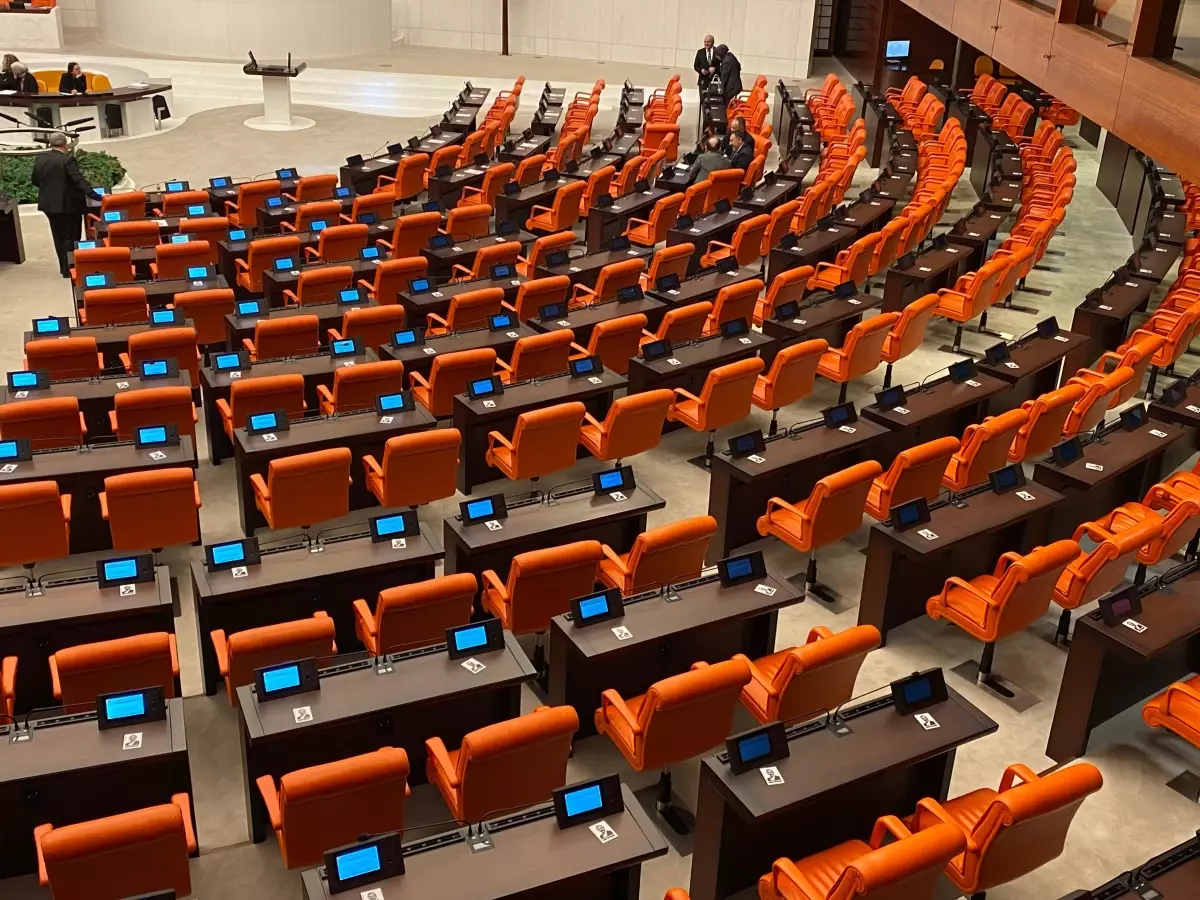 Sırrı Süreyya Önder, TBMM Genel Kurulu'nda anıldı