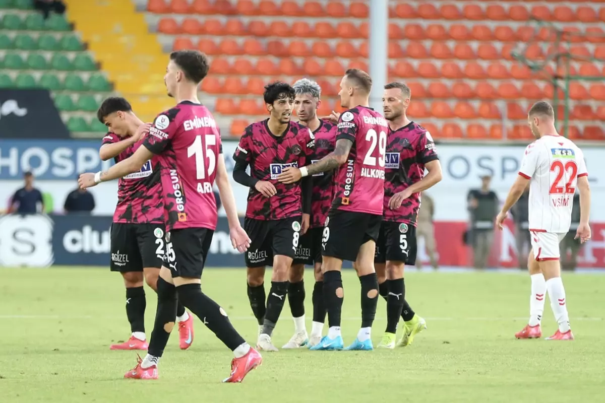 Süper Lig'de Akşam Seansı Maç Sonuçları