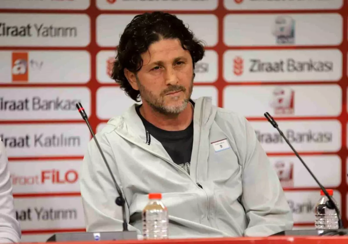 Trabzonspor Teknik Direktörü Fatih Tekke: Avrupa İçin Zor Bir Maç Olacak