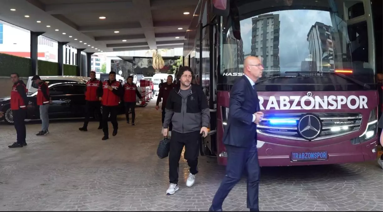 Trabzonspor, Ziraat Türkiye Kupası Finali İçin Gaziantep'te