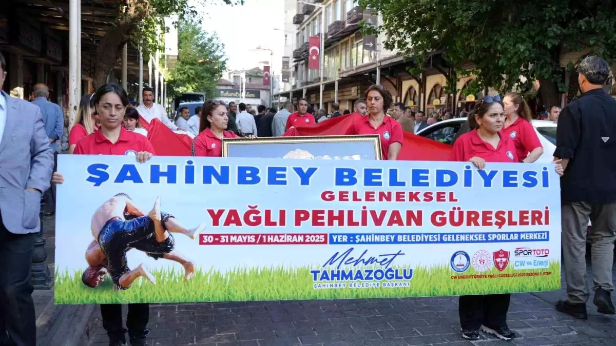 Türkiye Yağlı Pehlivan Güreş Ligi Gaziantep'te Başladı