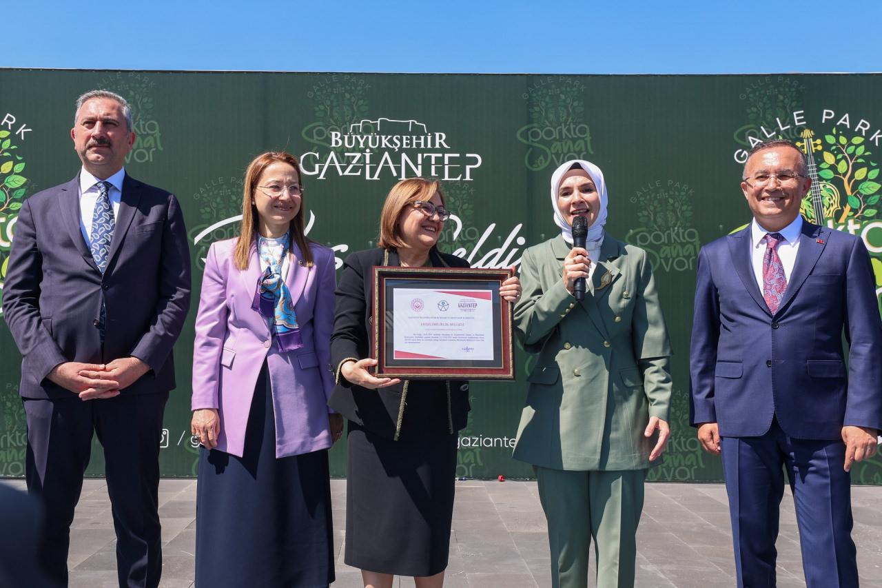 Türkiye’de İlk 'Aile Dostu Park' Unvanı Gaziantep Galle Park Millet Bahçesi'ne Verildi
